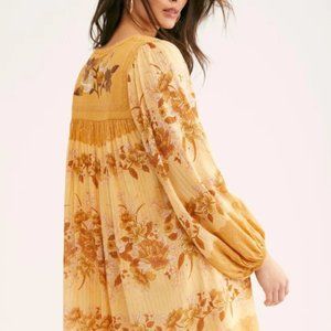 Spell and The Gypsy Collective Coco Lei Tunic Size XS Worn once